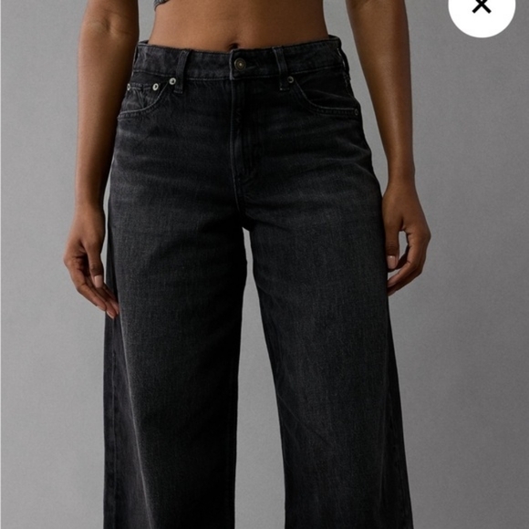 American Eagle Outfitters Denim - American Eagle Strigid Super High Rise Ultra Wide Leg Jeans 10 Long Black Denim